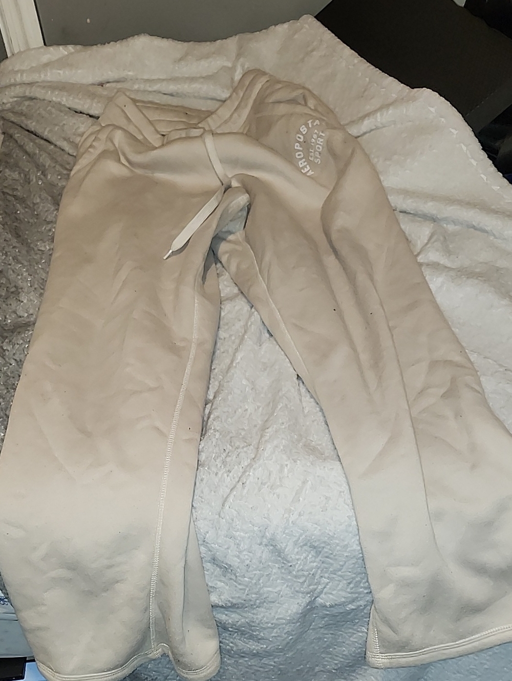 Aeropostale Cream Sweatshirt with Sport Tag